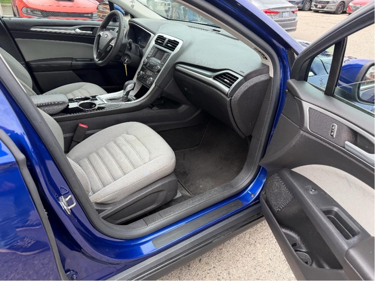 2013 Ford Fusion Very Low Kms, Very Well Maintained Photo