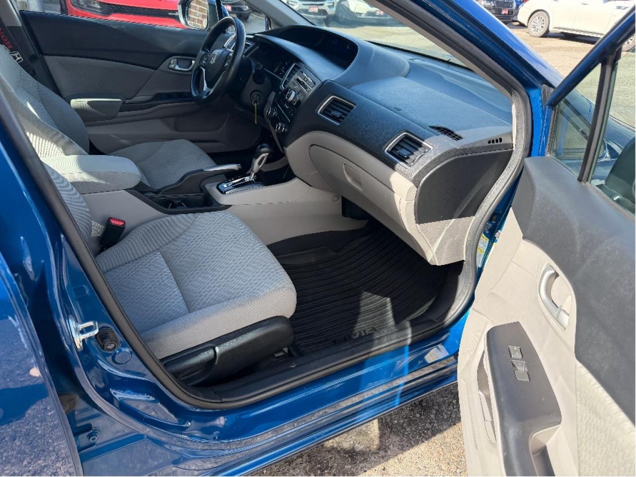 2014 Honda Civic SEDAN LX Photo