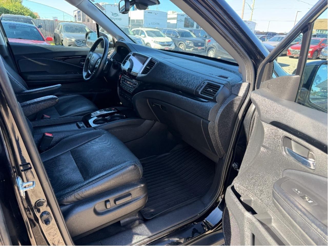 2018 Honda Pilot Touring Photo