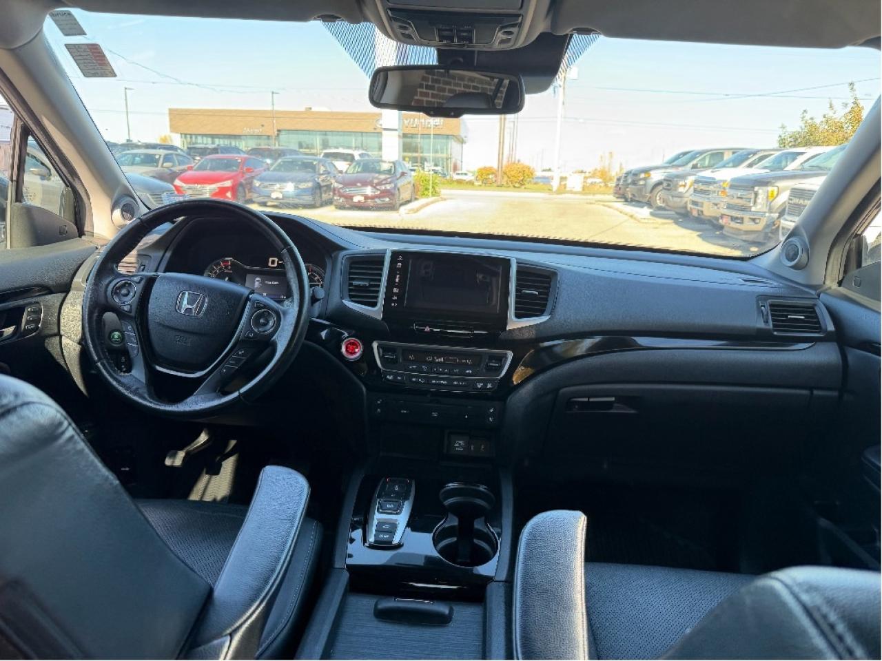 2018 Honda Pilot Touring Photo
