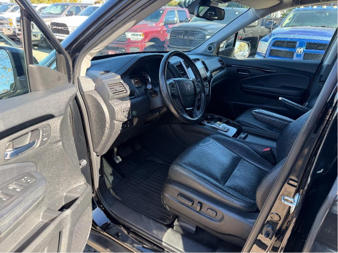 2018 Honda Pilot Touring Photo