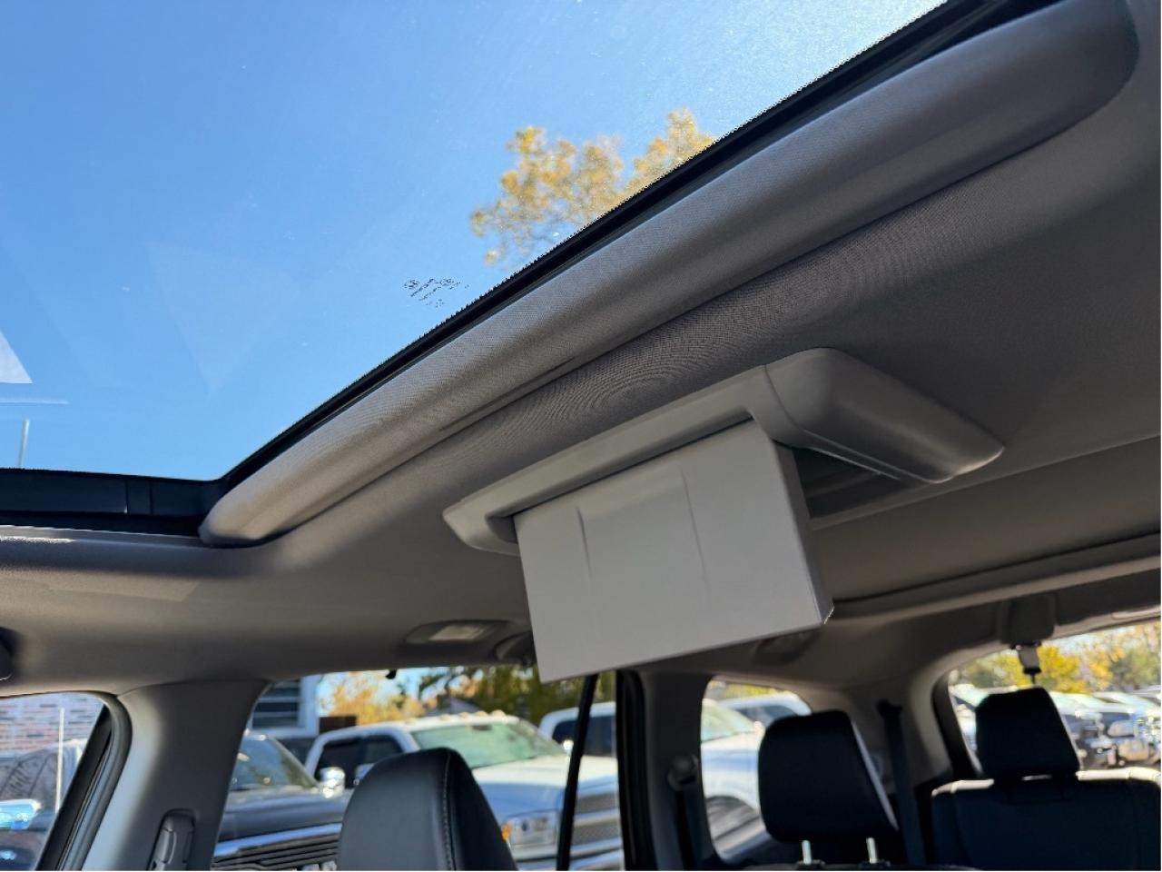 2018 Honda Pilot Touring Photo