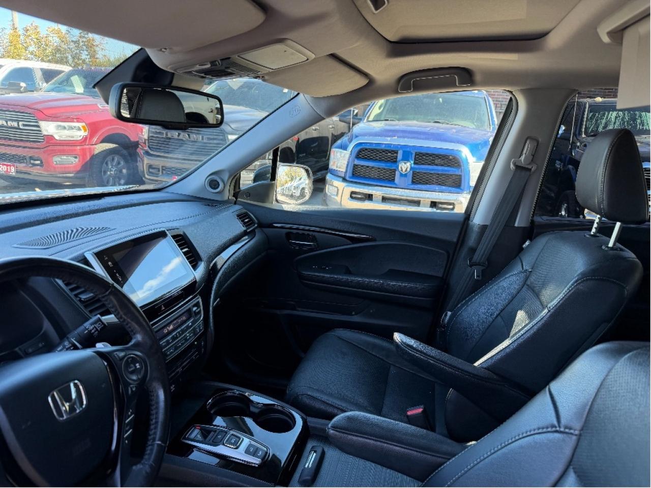 2018 Honda Pilot Touring Photo