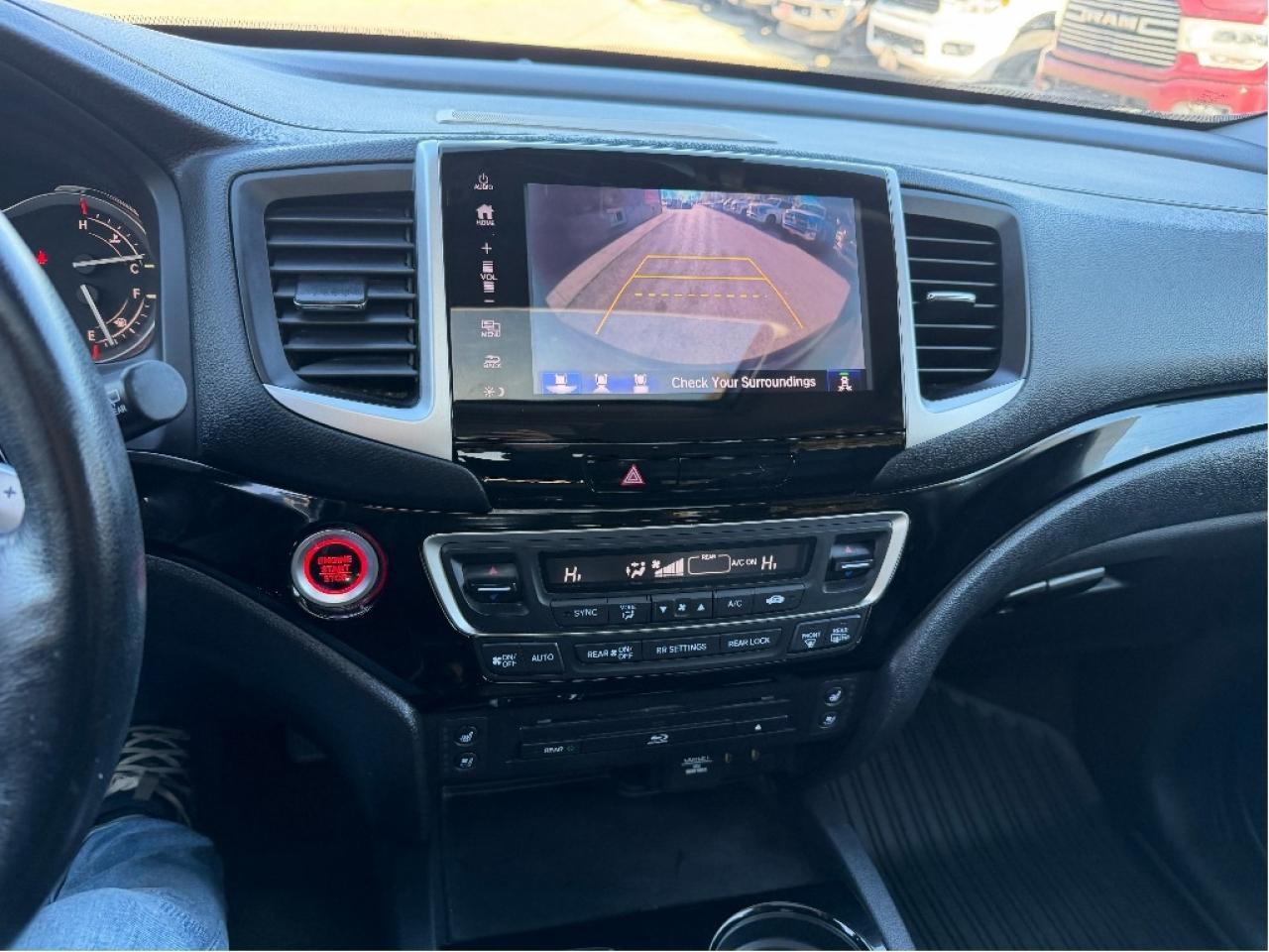 2018 Honda Pilot Touring Photo