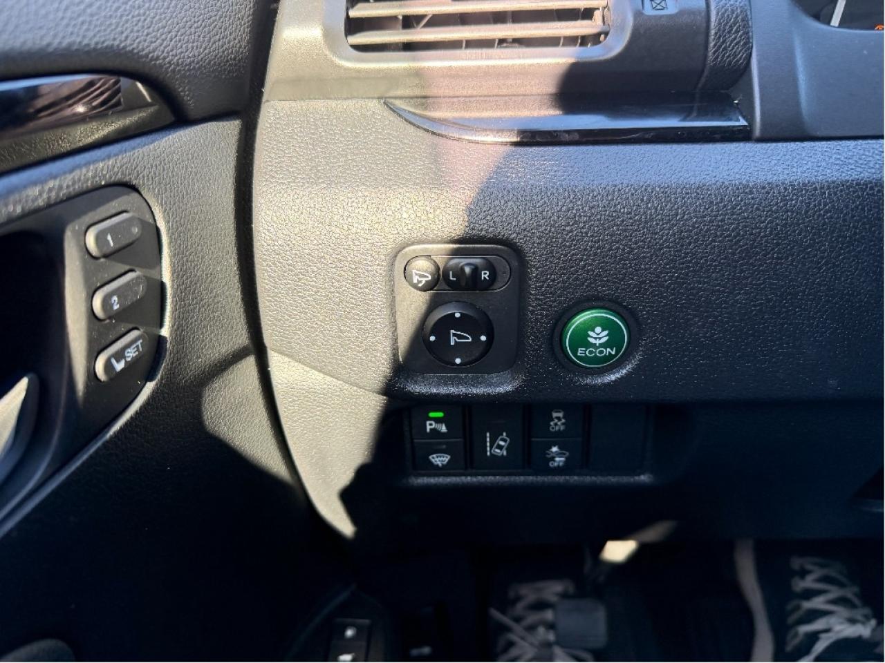 2018 Honda Pilot Touring Photo