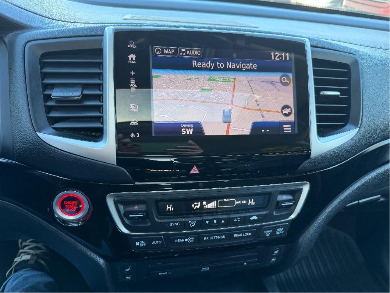 2018 Honda Pilot Touring Photo