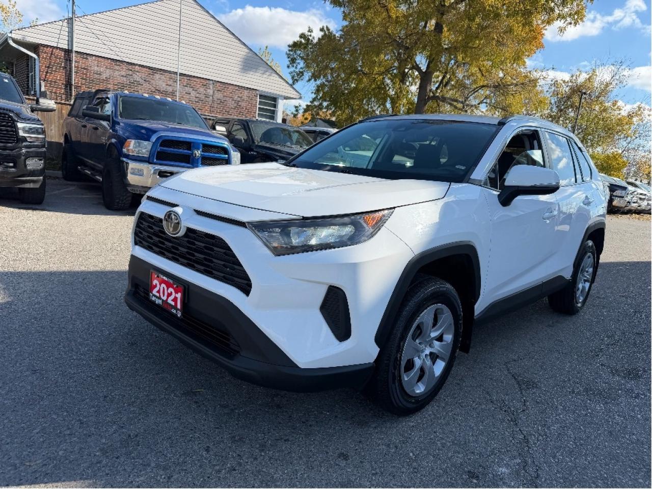 2021 Toyota RAV4 LE, AWD, Mint Condition, Drives Great !! Photo