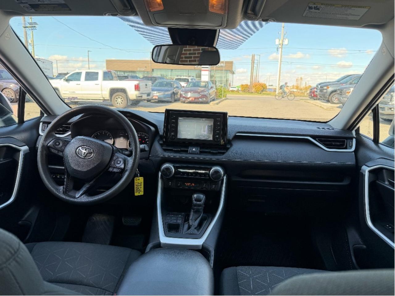 2021 Toyota RAV4 LE, AWD, Mint Condition, Drives Great !! Photo