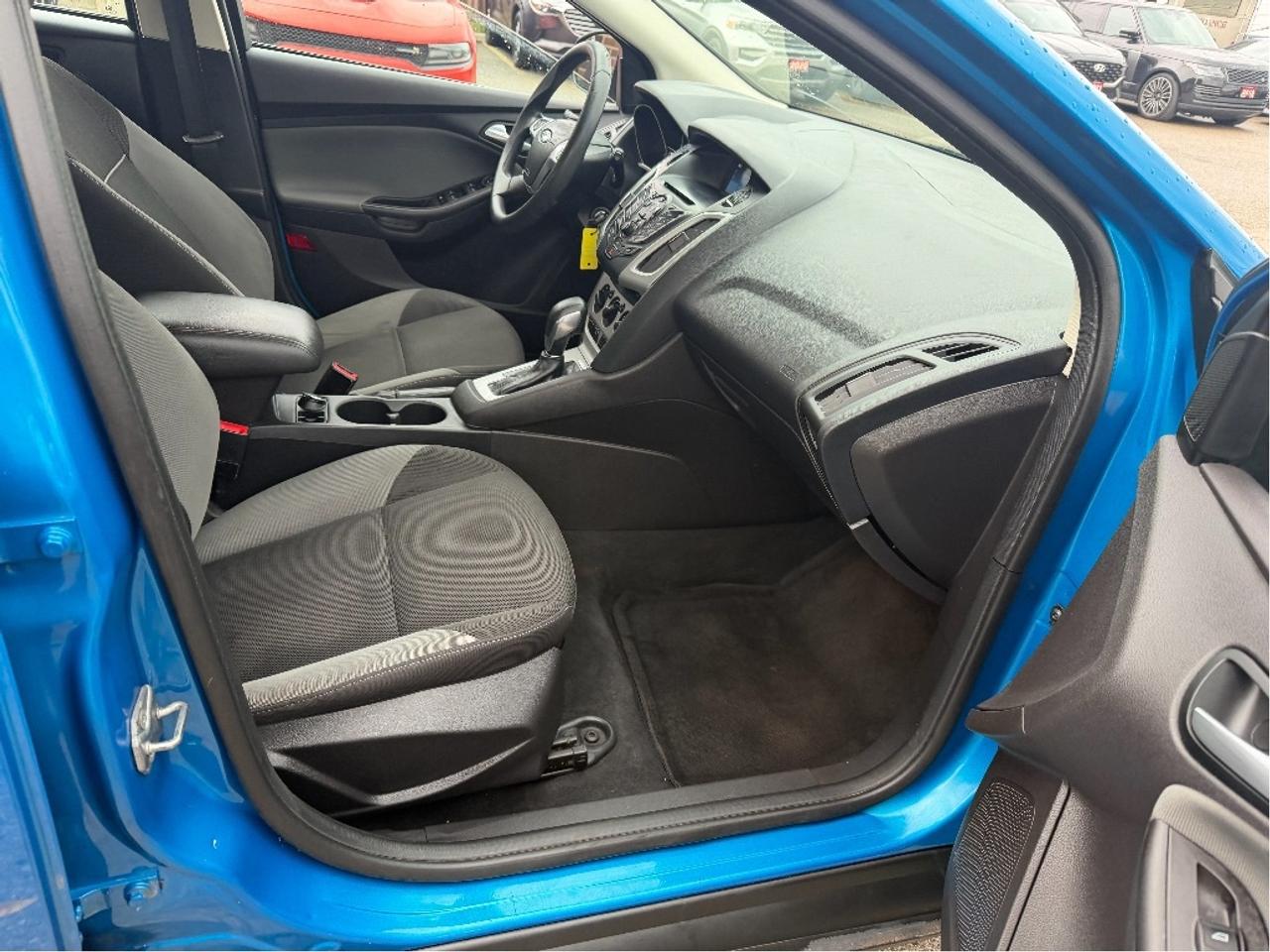 2014 Ford Focus SE Photo
