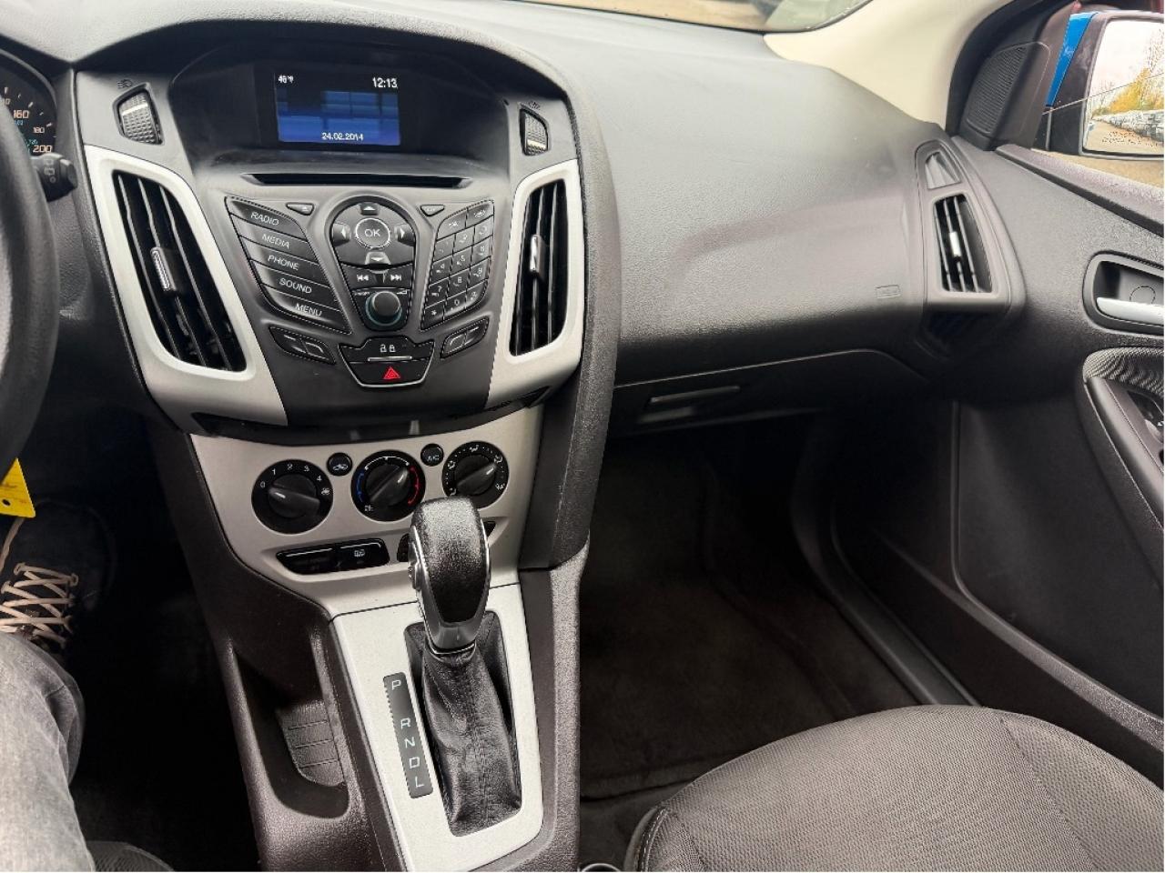 2014 Ford Focus SE Photo