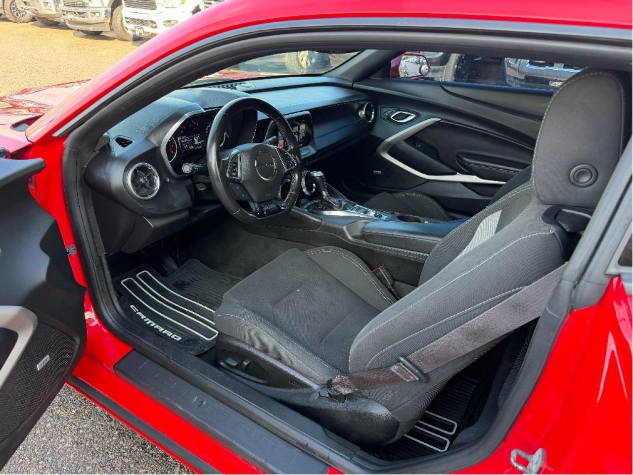 2017 Chevrolet Camaro 1LT Photo