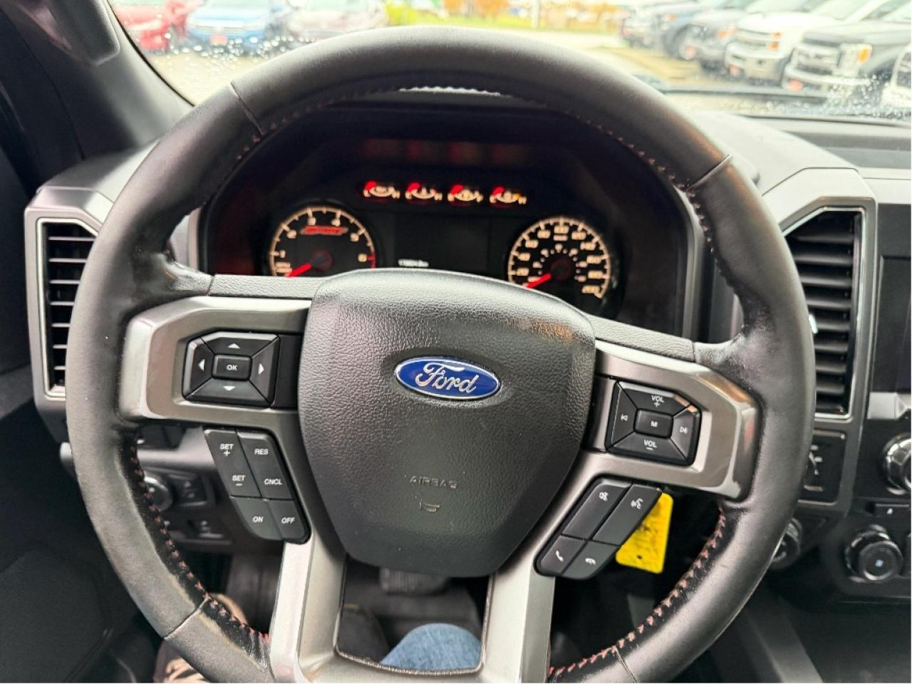 2018 Ford F-150 FX4 Sport, V8, Pano Roof, Very Well Maintained !! Photo