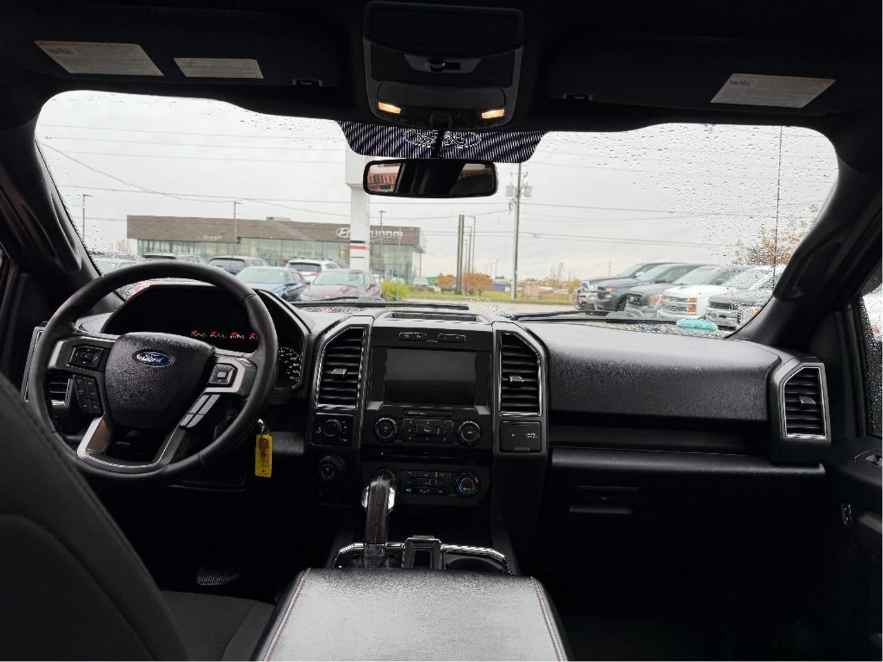2018 Ford F-150 FX4 Sport, V8, Pano Roof, Very Well Maintained !! Photo