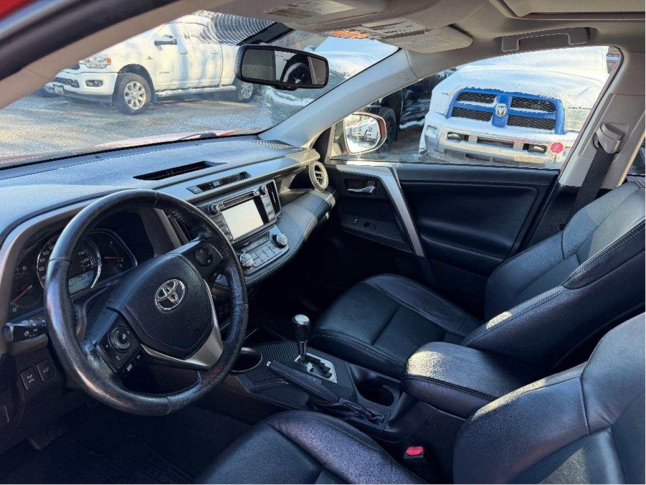 2015 Toyota RAV4 LIMITED  Photo