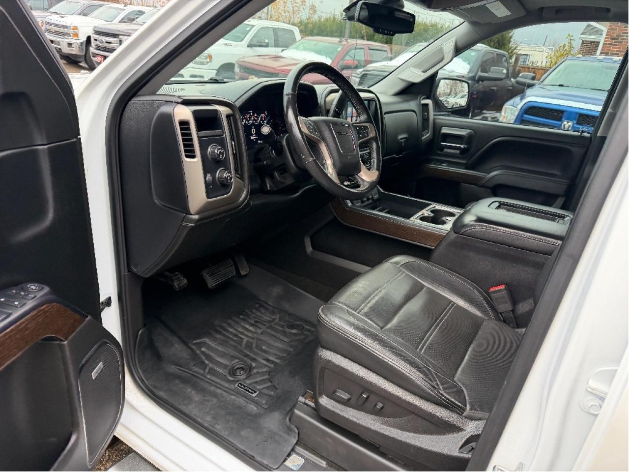 2017 GMC Sierra 1500 Denali, Orginal Alloy Rims Incl, Drives Great !! Photo