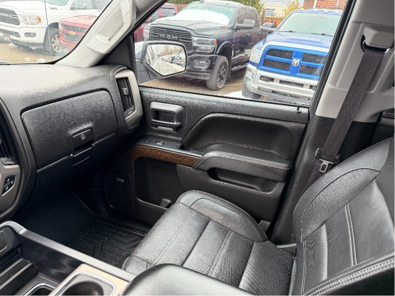 2017 GMC Sierra 1500 Denali, Orginal Alloy Rims Incl, Drives Great !! Photo