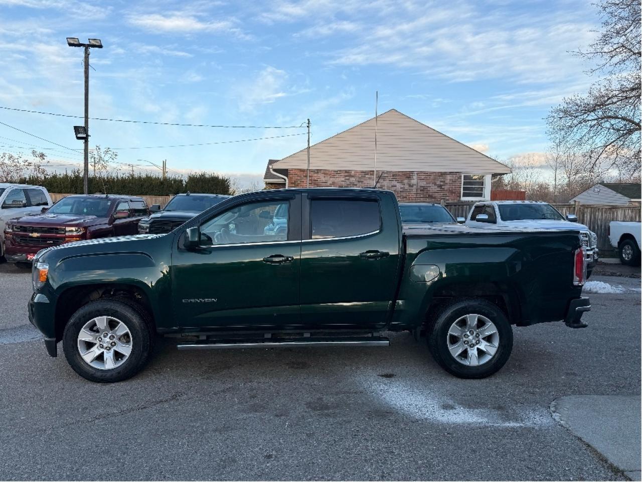 2015 GMC Canyon SLE, Mint Condition, Drives Great !! Photo3