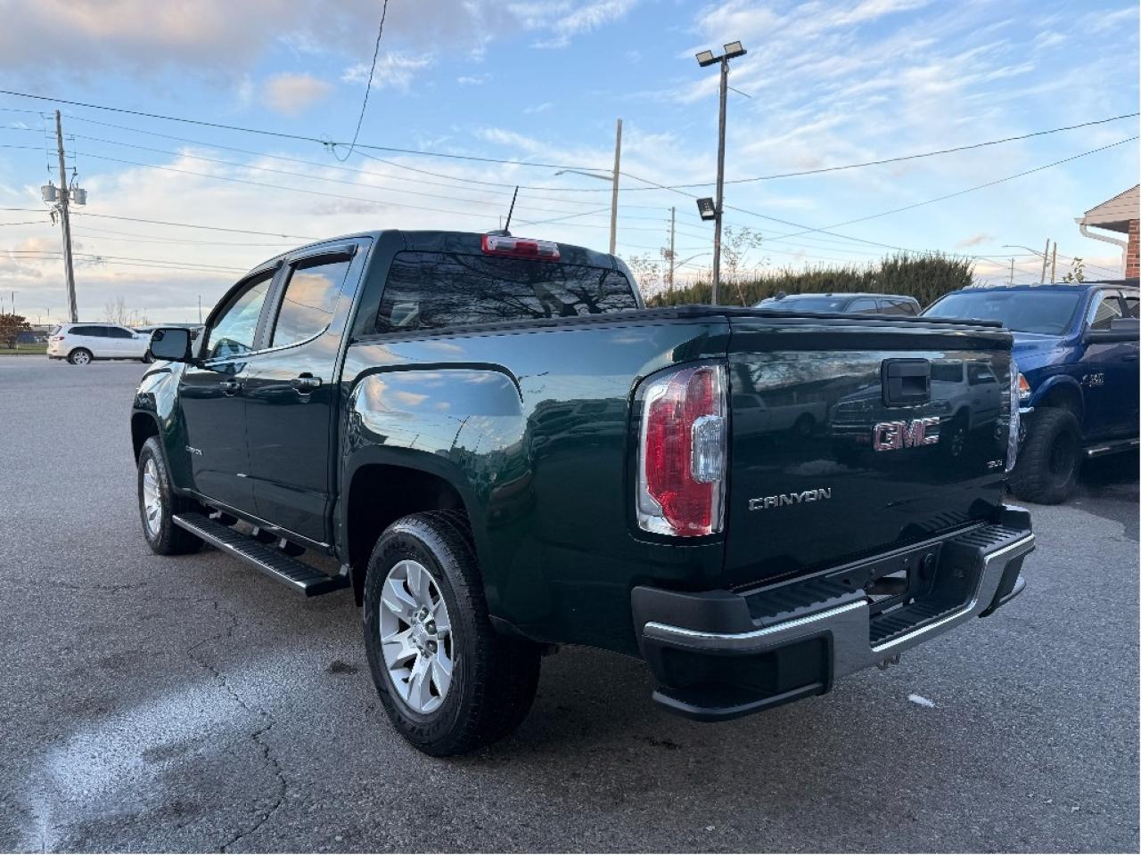 2015 GMC Canyon SLE, Mint Condition, Drives Great !! Photo