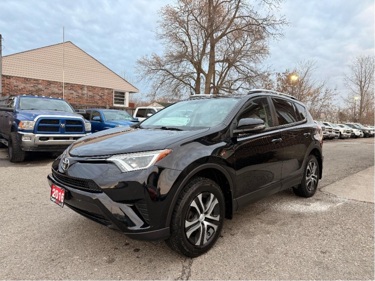 2016 Toyota RAV4 LE, Mint Condition, Drives Great !! Photo