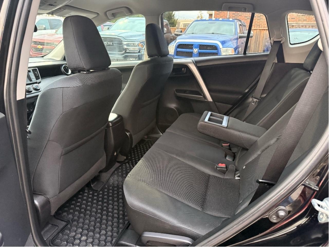 2016 Toyota RAV4 LE, Mint Condition, Drives Great !! Photo