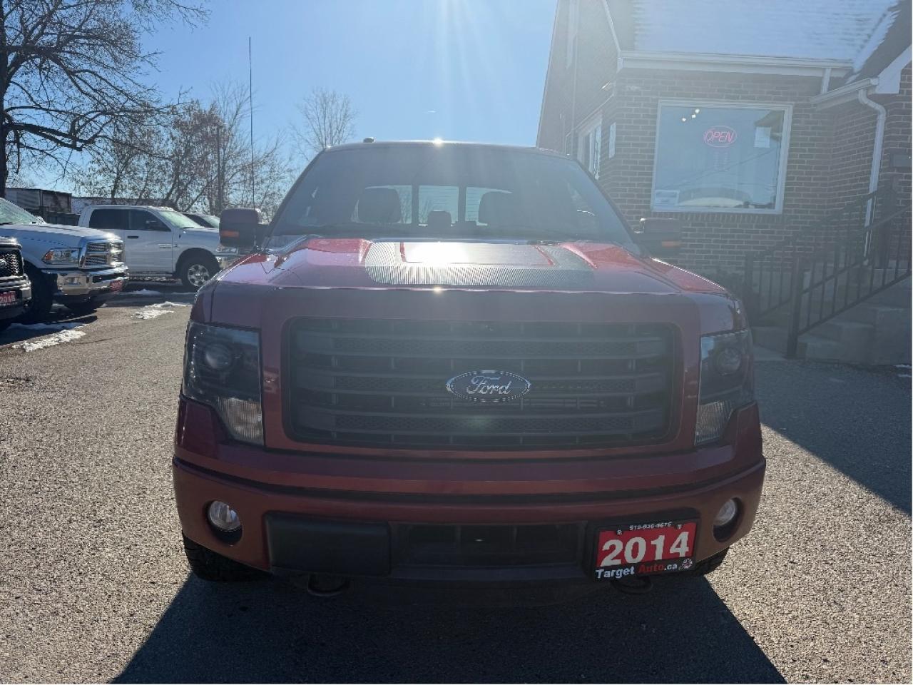 2014 Ford F-150 Lariat Photo