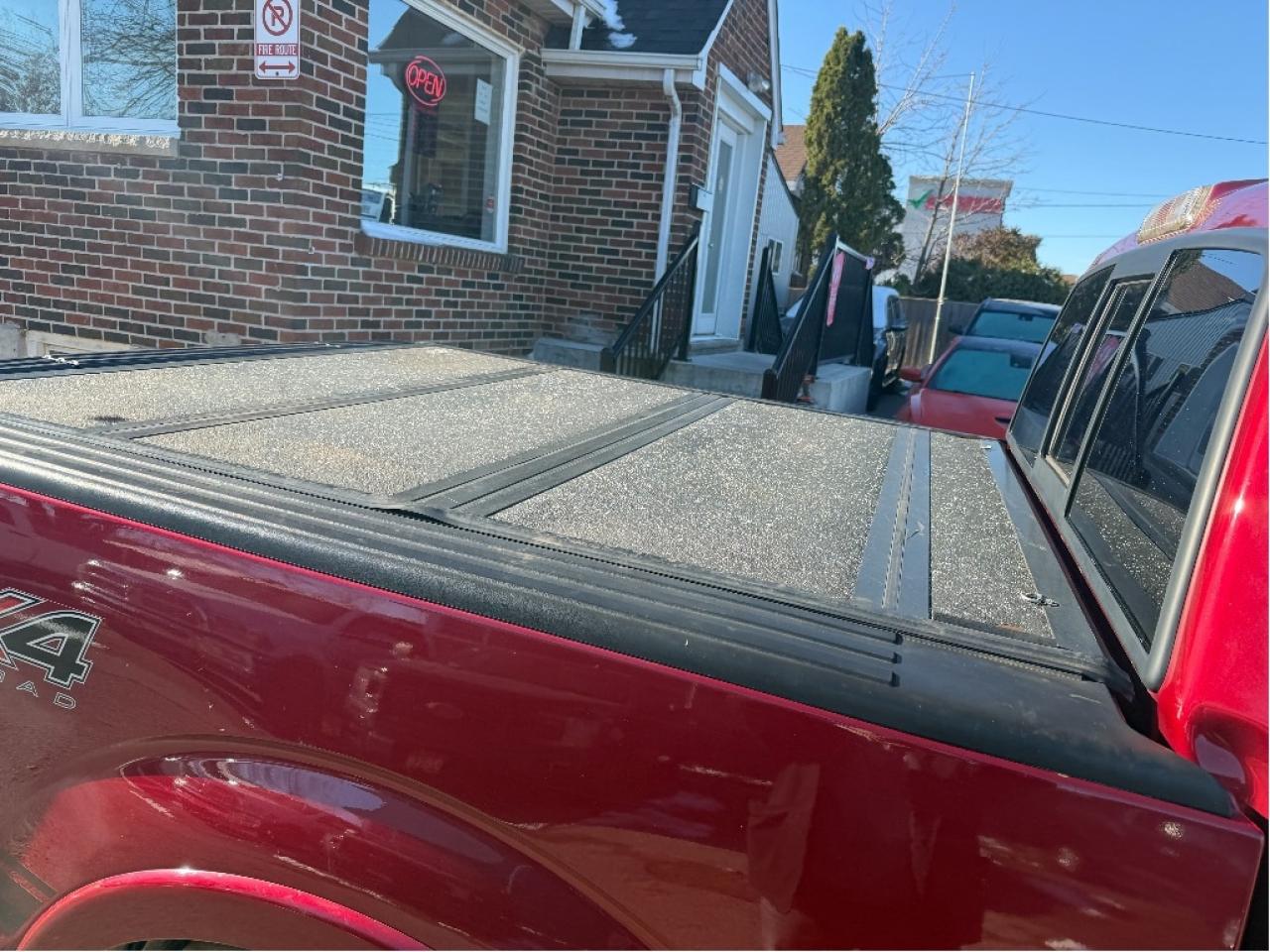 2014 Ford F-150 Lariat Photo