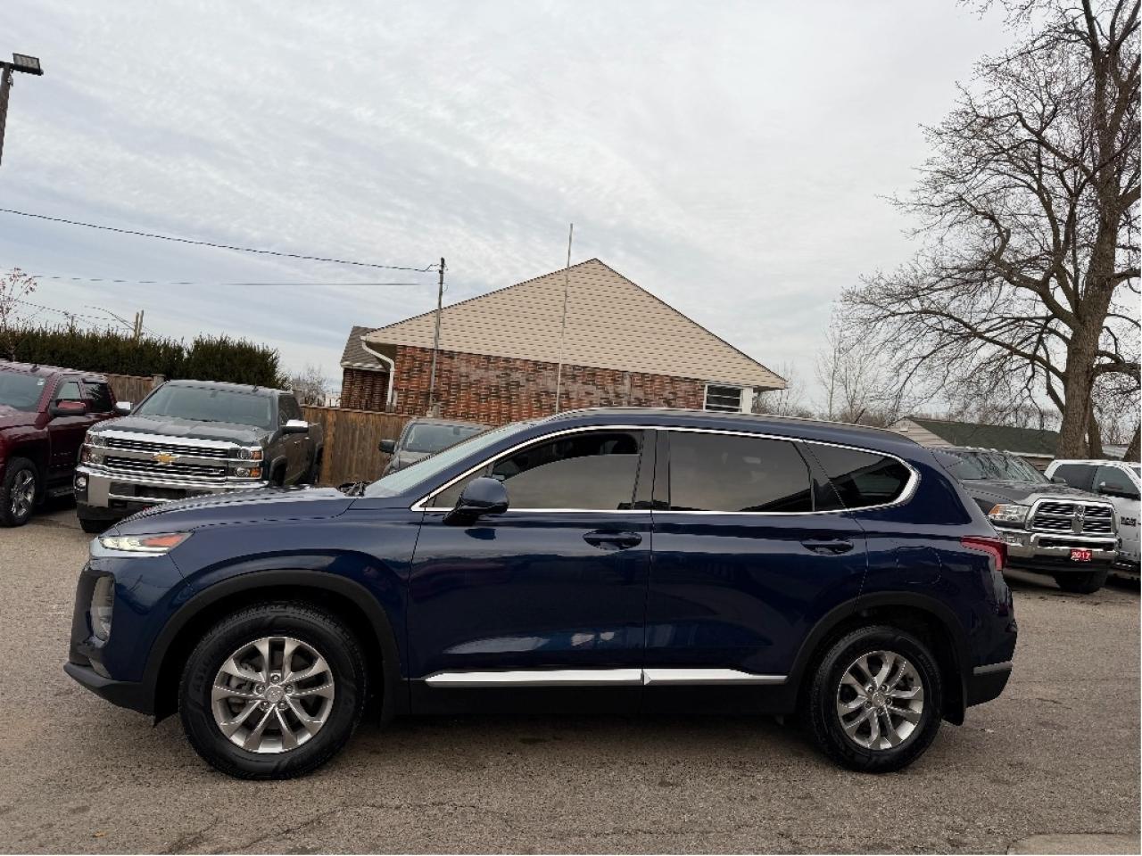 2019 Hyundai Santa Fe Essential, Very Well Maintained, Drives Great !! Photo3
