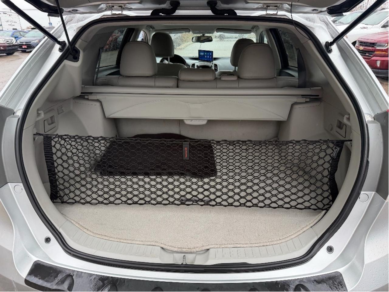 2011 Toyota Venza Loaded, Low Low Kms, Mint Condition Photo