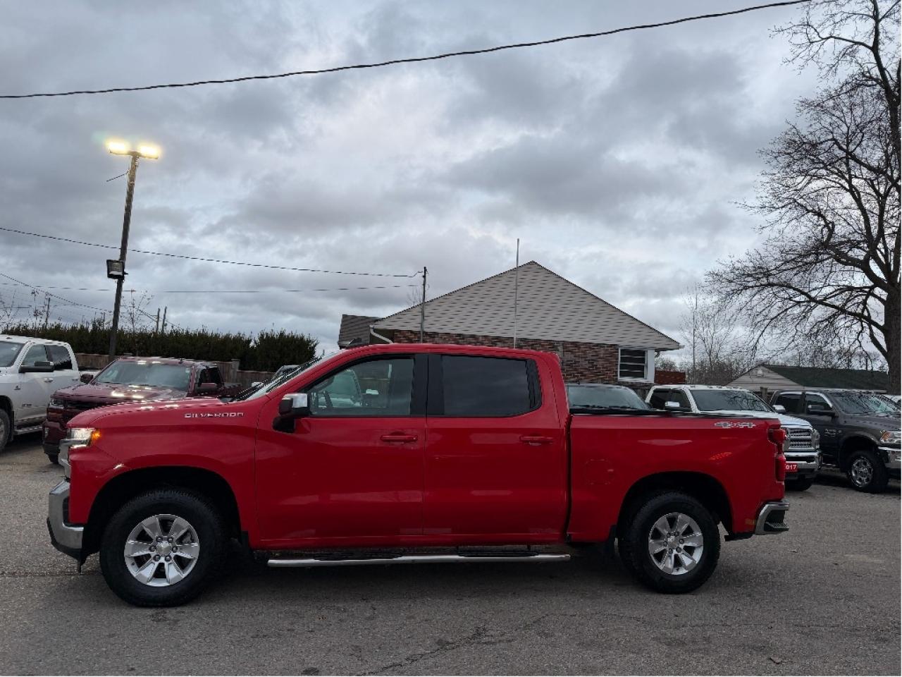 2020 Chevrolet Silverado 1500 LT Photo