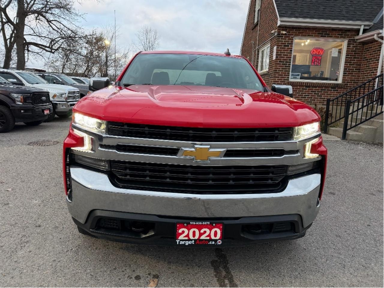 2020 Chevrolet Silverado 1500 LT Photo
