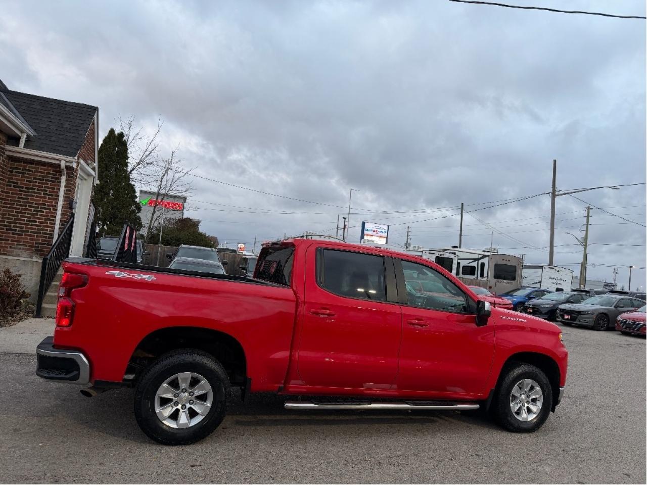 2020 Chevrolet Silverado 1500 LT Photo