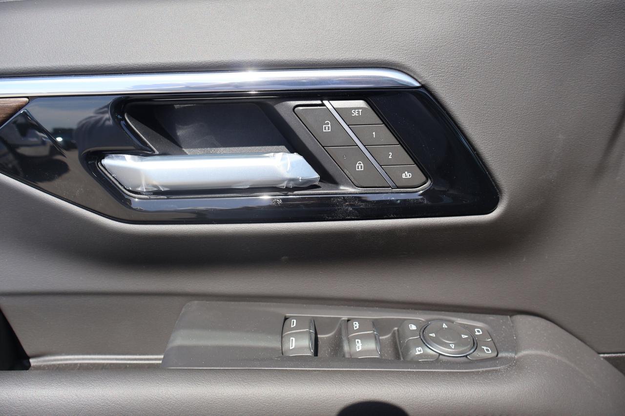 2025 Chevrolet Tahoe High Country | Demo Unit | Photo