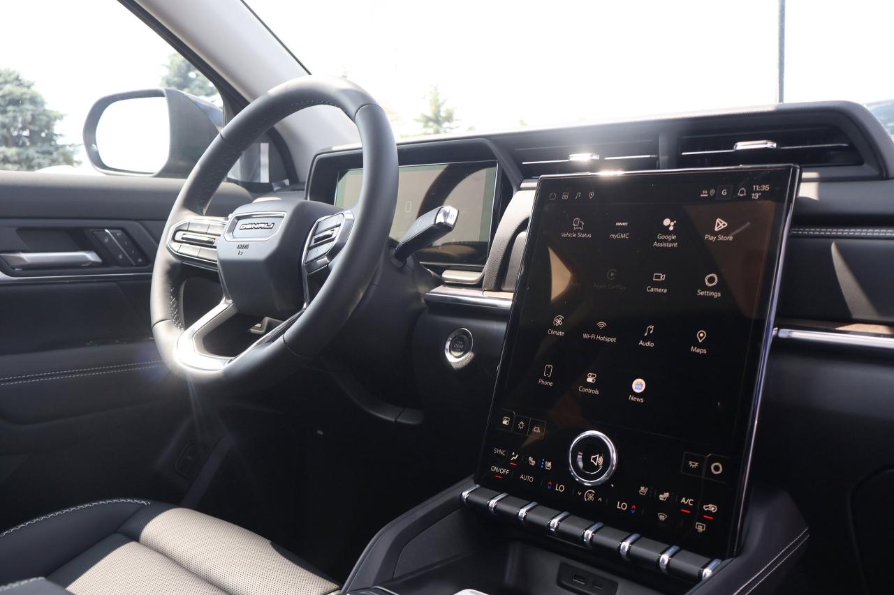 2026 GMC Terrain AWD Denali Photo