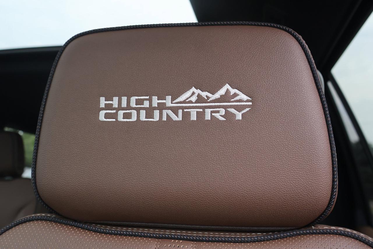 2025 Chevrolet Tahoe HIGH COUNTRY Photo