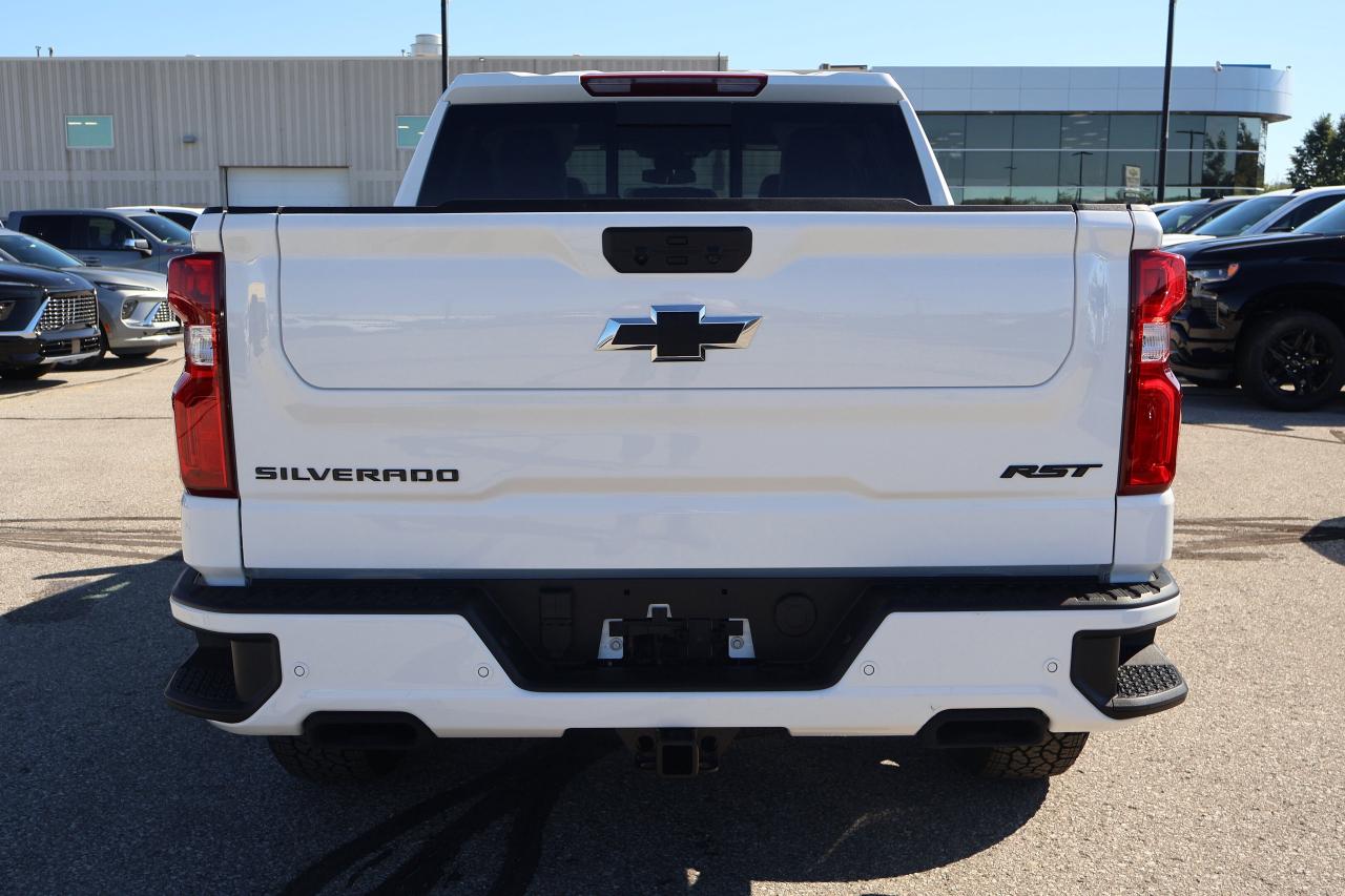 2026 Chevrolet Silverado 1500 RST Photo