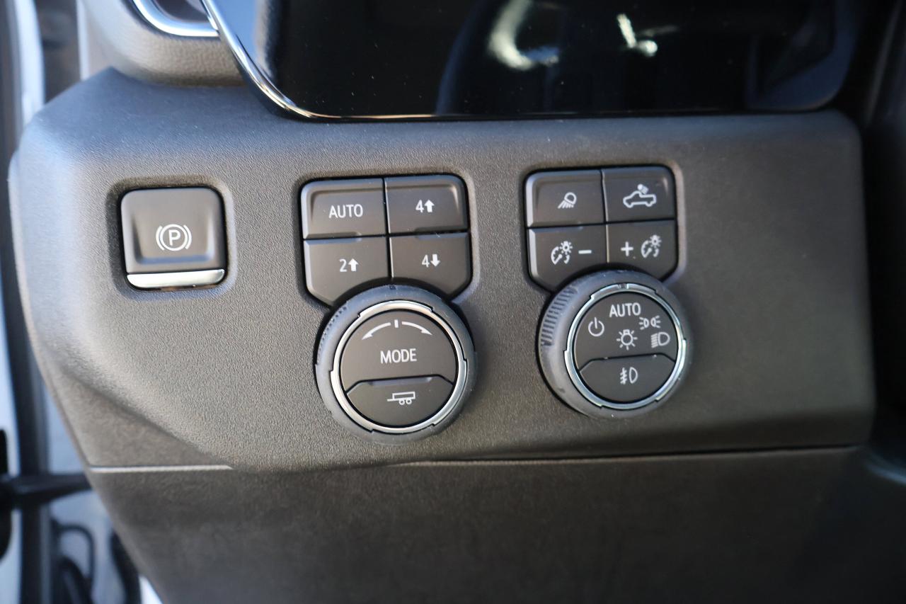 2026 Chevrolet Silverado 1500 RST Photo