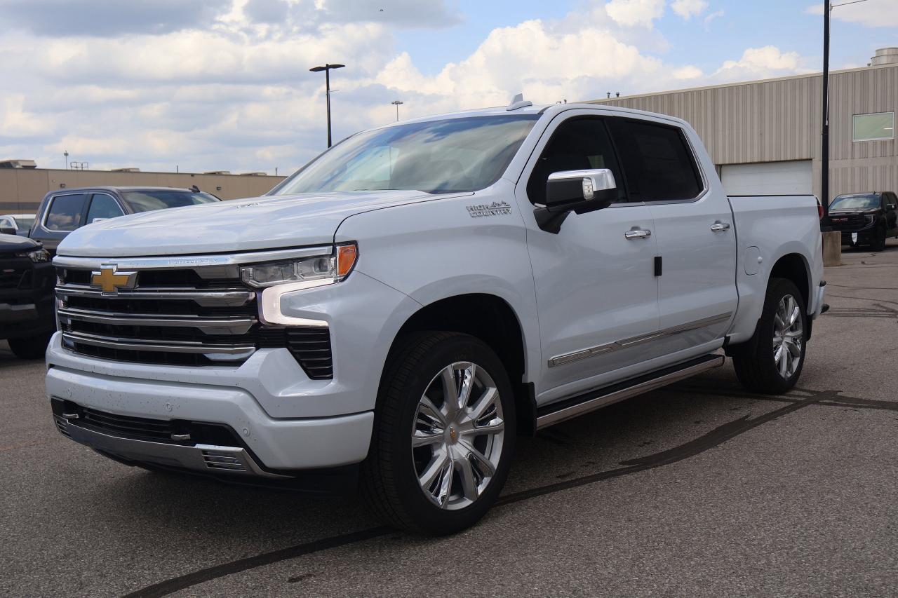2026 Chevrolet Silverado 1500 High Country Photo2
