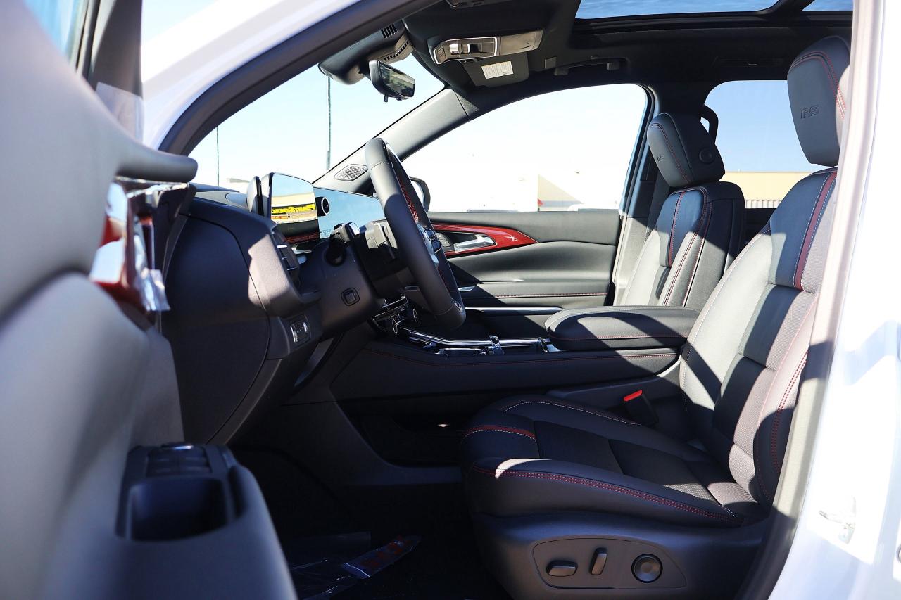 2026 Chevrolet Traverse AWD RS Photo