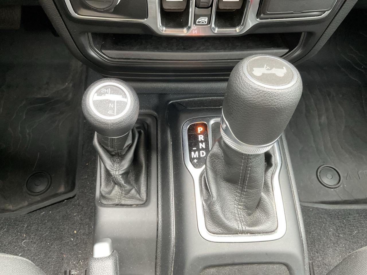 2021 Jeep Wrangler Unlimited WILLYS / TECH PKG / COLD WEATHER PKG / 4CYL Photo