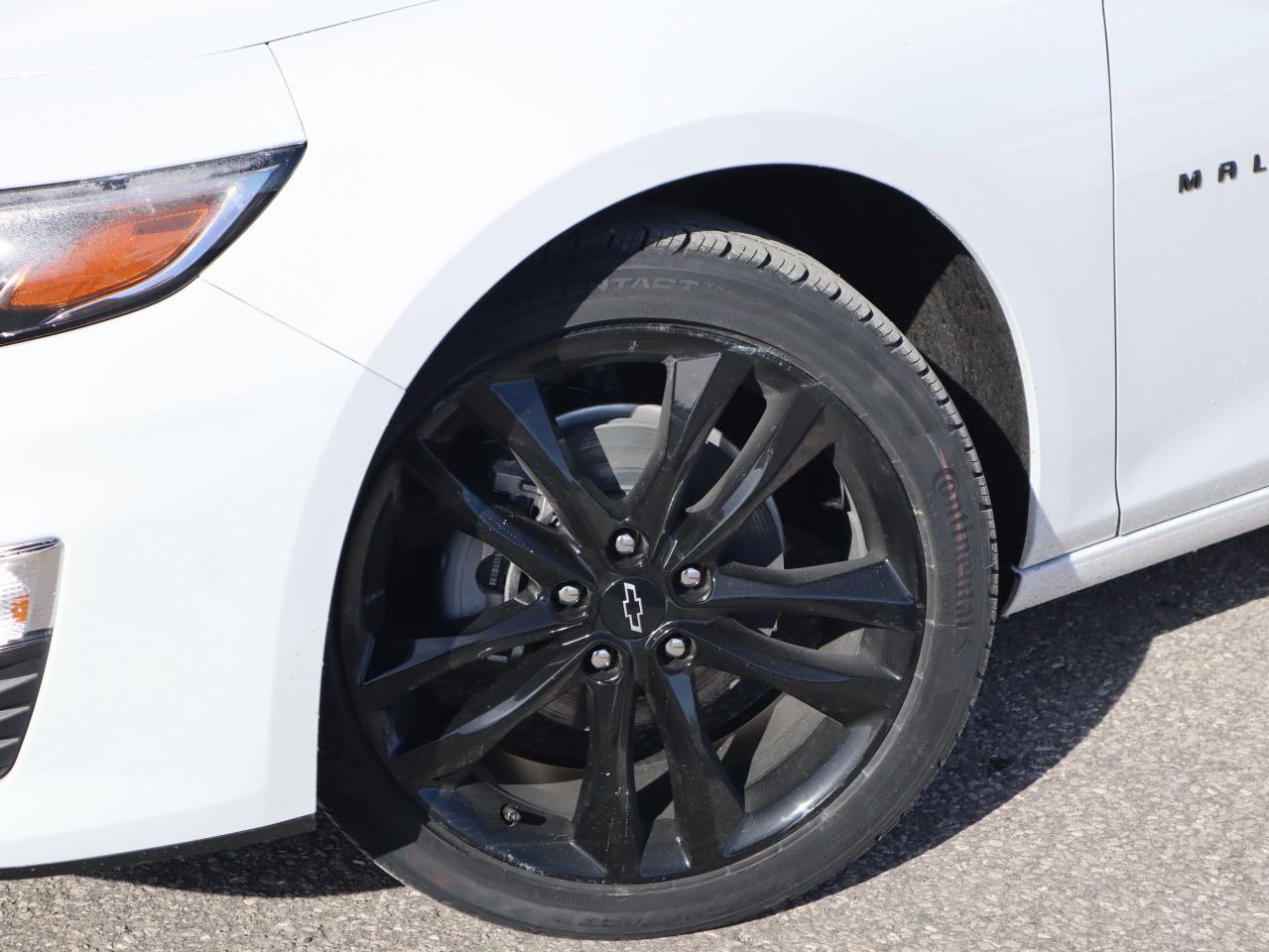 2024 Chevrolet Malibu LT Photo2