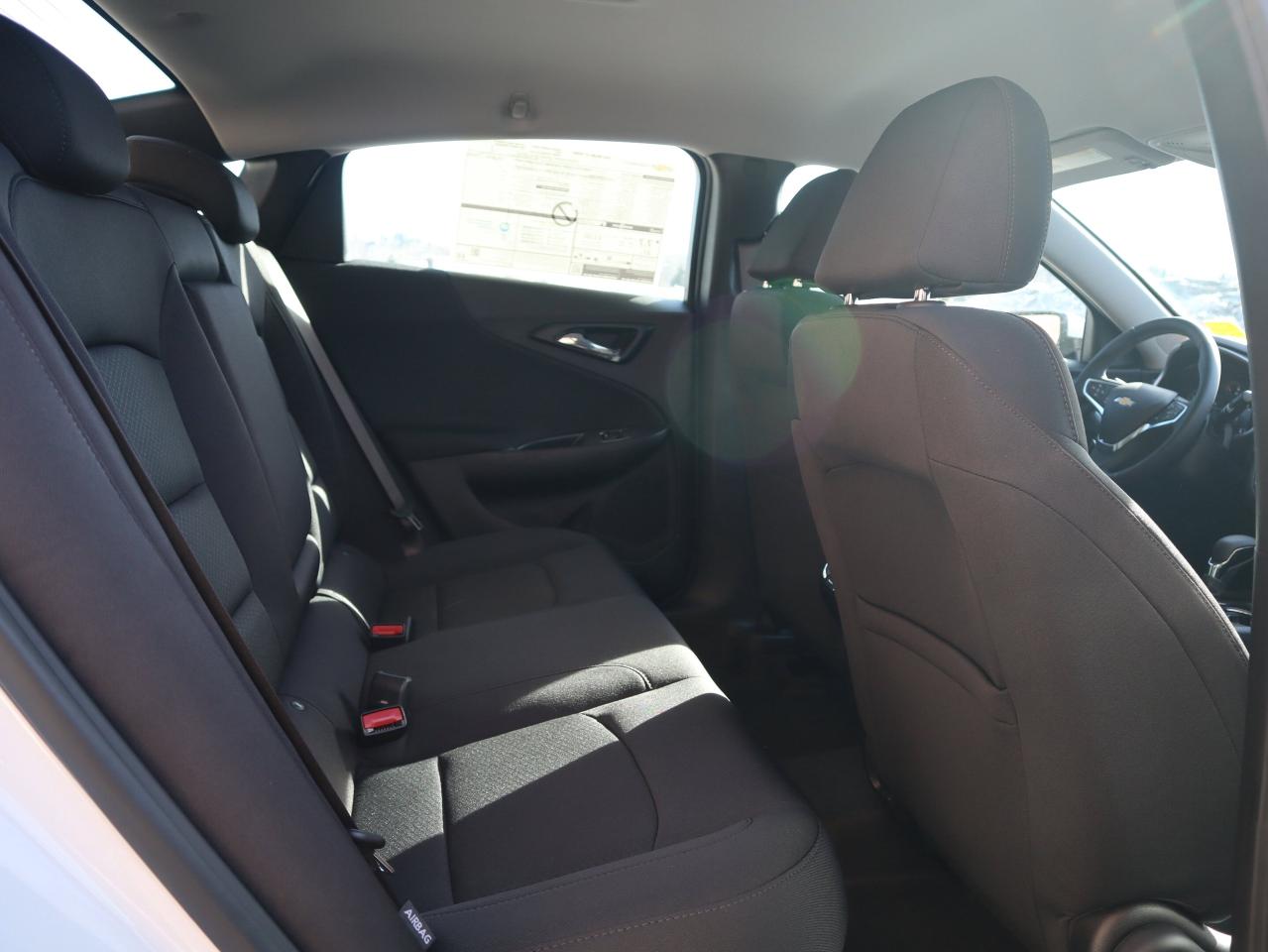 2024 Chevrolet Malibu LT Photo