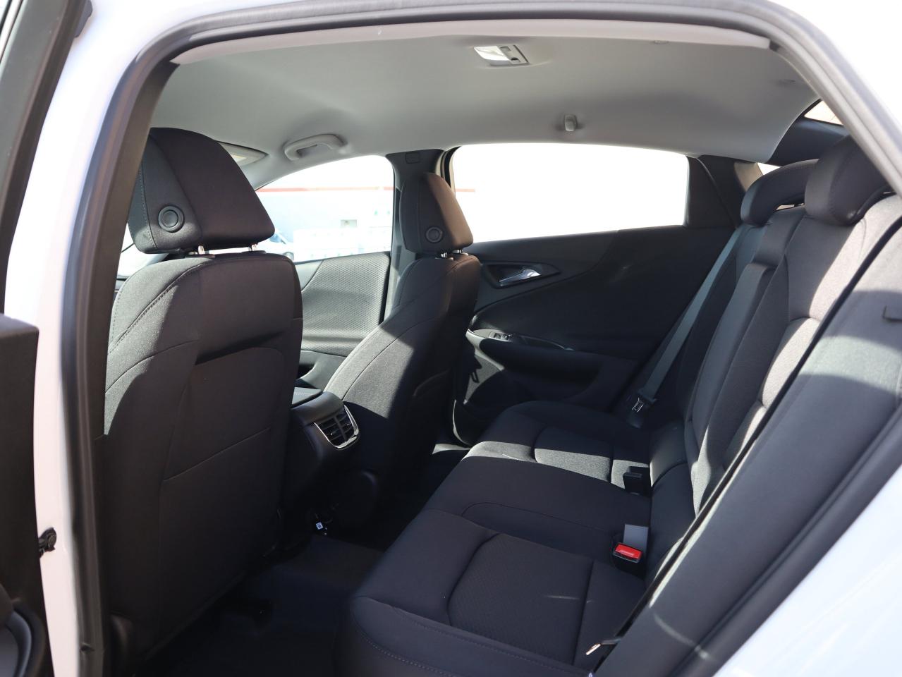 2024 Chevrolet Malibu LT Photo