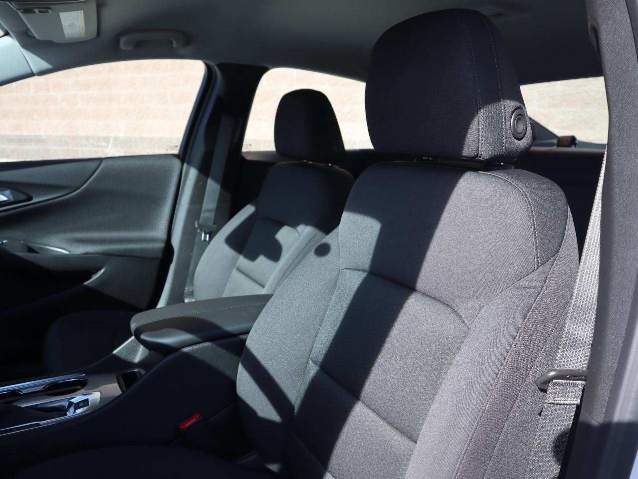 2024 Chevrolet Malibu LT Photo