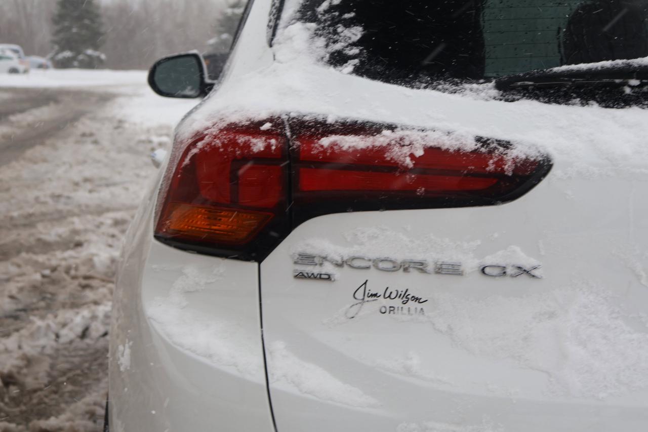 2022 Buick Encore GX Select | MP3 Capability | Photo