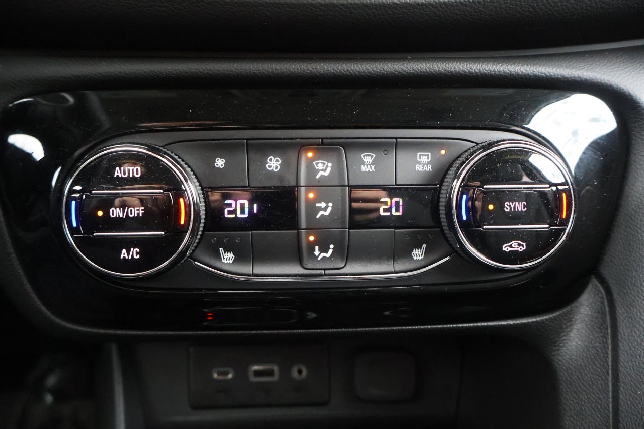 2022 Buick Encore GX Select | MP3 Capability | Photo