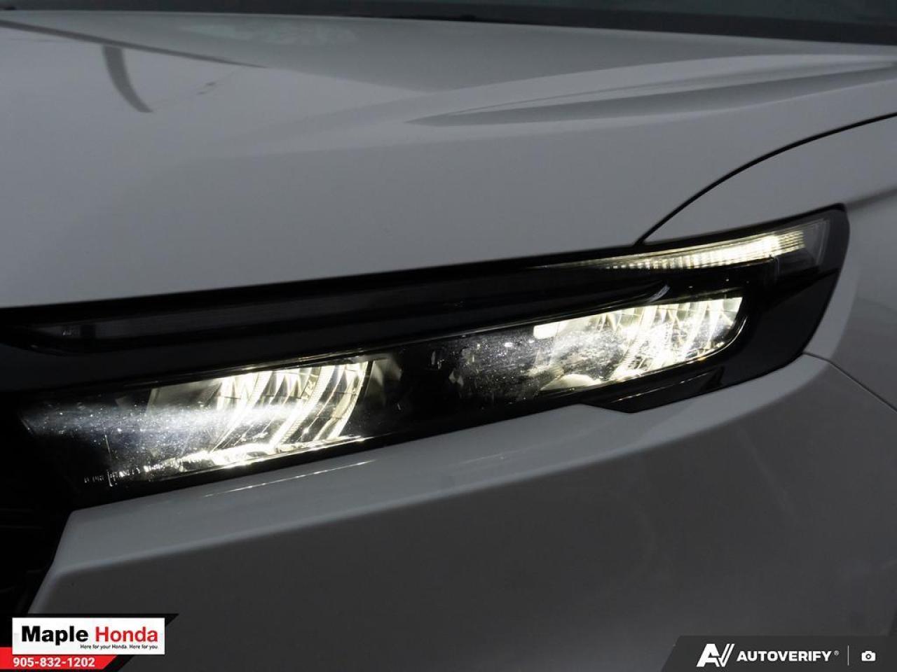 2024 Honda CR-V Hybrid Leather Seats| Sunroof| Heated Seats| Auto Start Photo