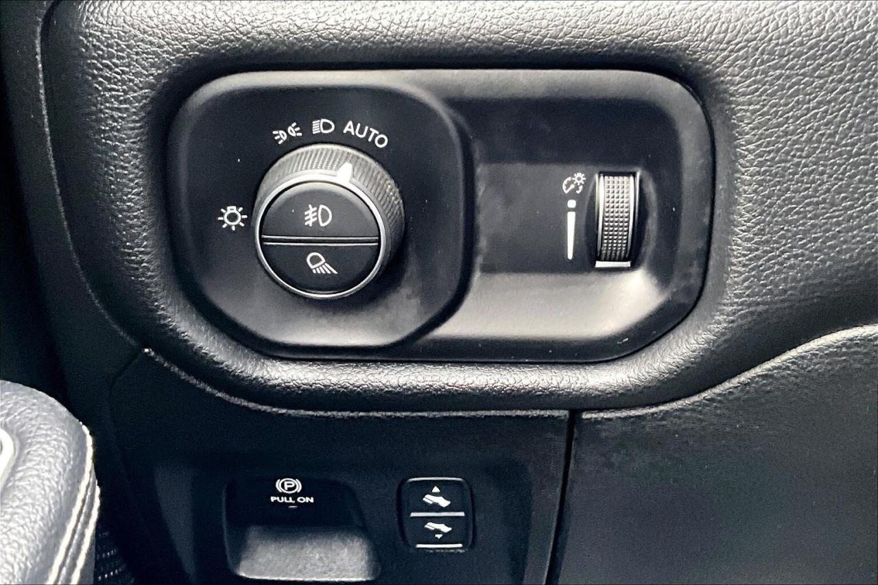 2022 RAM 1500 Sport Crew | Level 2 | 12" NAV | Alpine |4X4 Photo