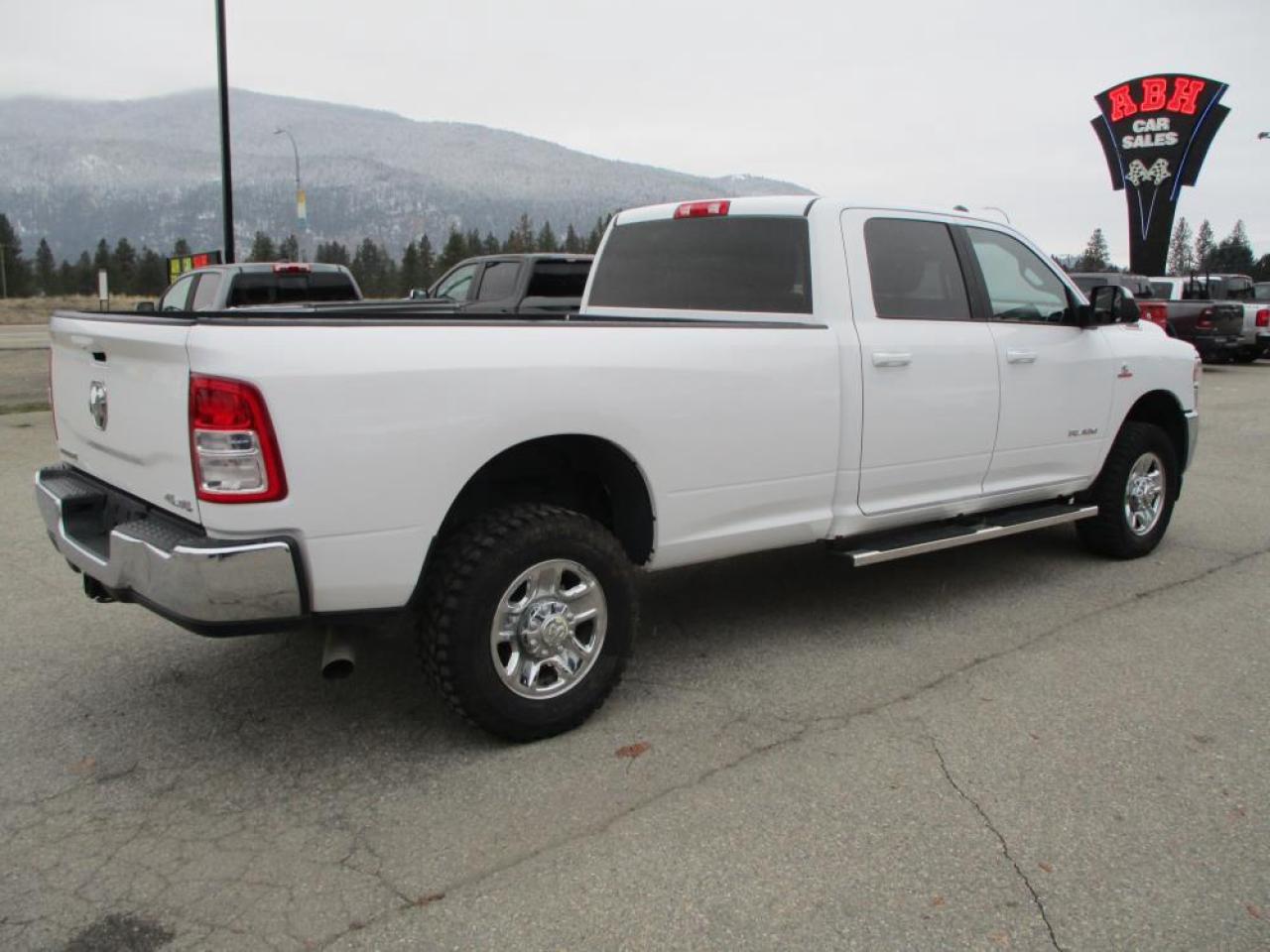 2021 RAM 3500 BIG HORN CREW 4X4 - Photo #5