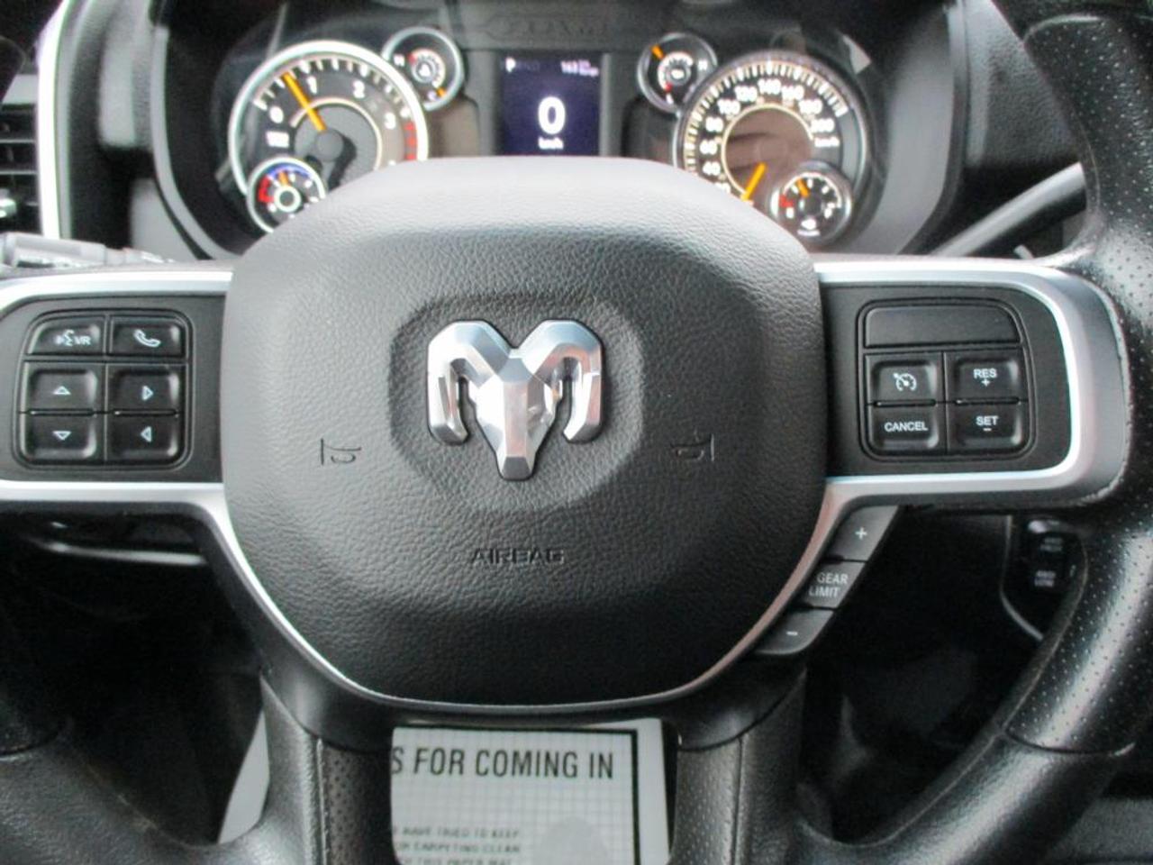 2021 RAM 3500 BIG HORN CREW 4X4 - Photo #15