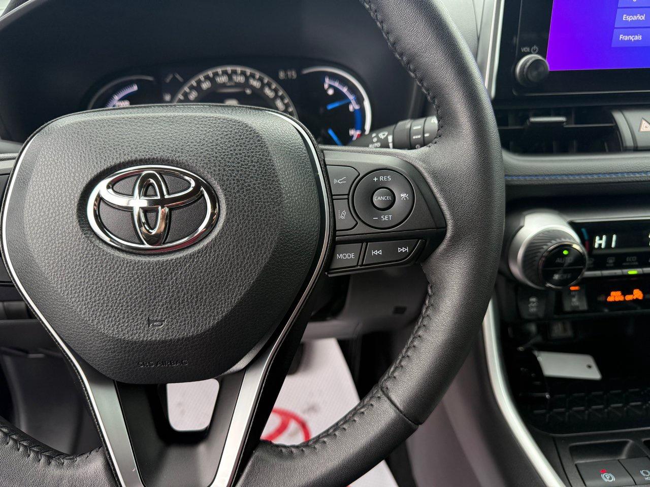 2024 Toyota RAV4 Hybrid SE Photo